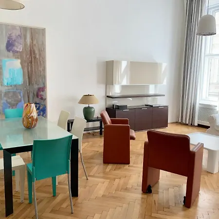 Charming Flat Close To Danube And 4-seasons 公寓