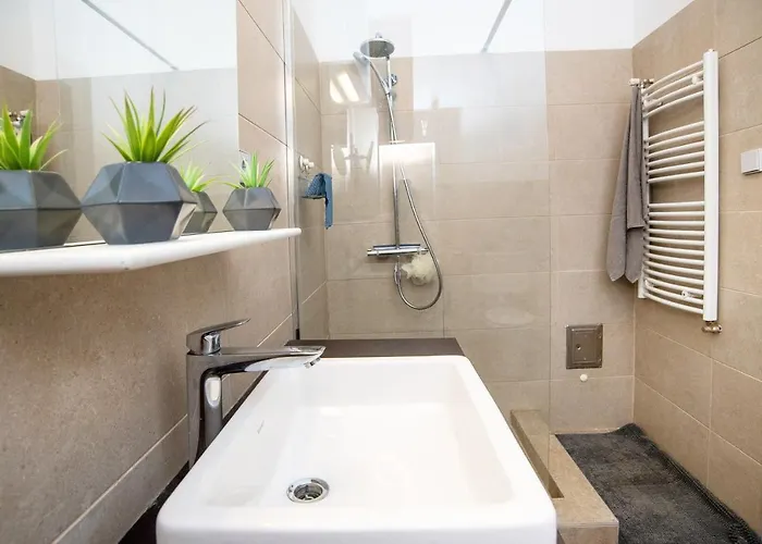 דירה Charming Flat Close To Danube And 4-seasons *
