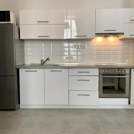 דירה Charming Flat Close To Danube And 4-seasons בודפשט